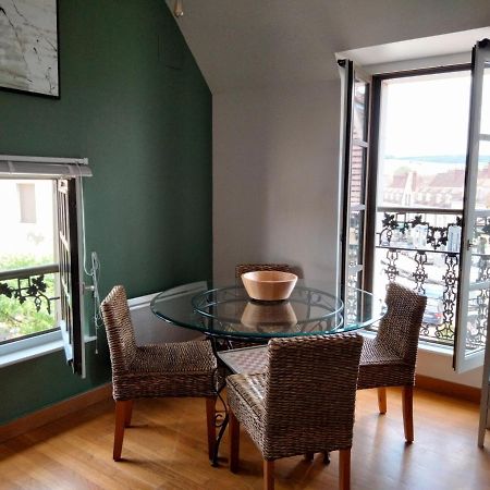 Les appartements de Chablis Extérieur photo